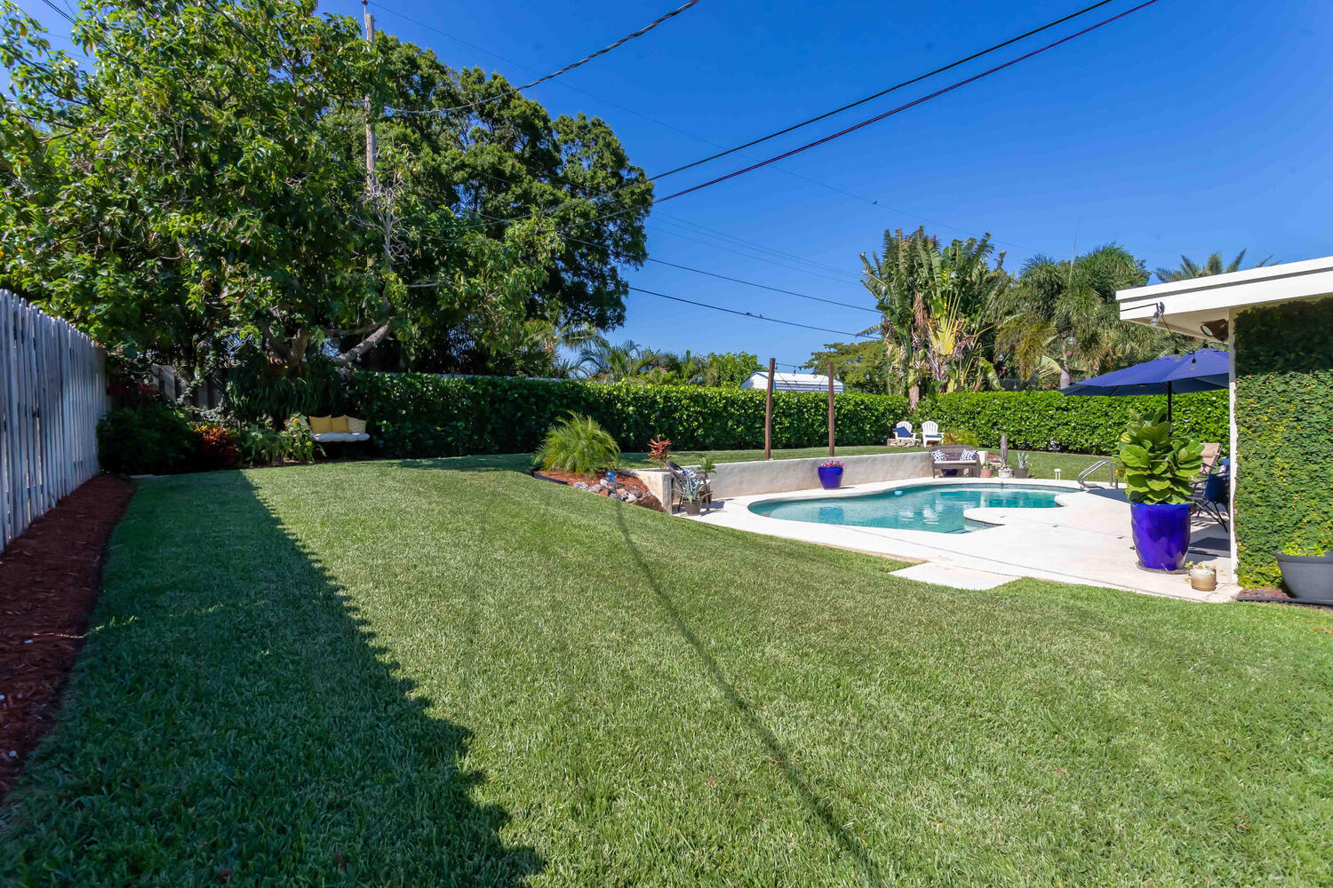 2131 Mark Drive Lake Worth, FL 33461 - Photo 17 of 48 2131 Mark Dr Lake Worth FL-large-023-028