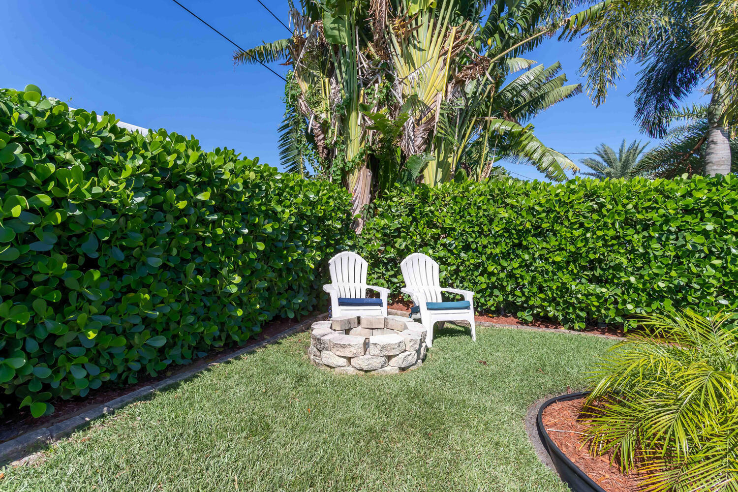 2131 Mark Drive Lake Worth, FL 33461 - Photo 20 of 48 2131 Mark Dr Lake Worth FL-large-027-036