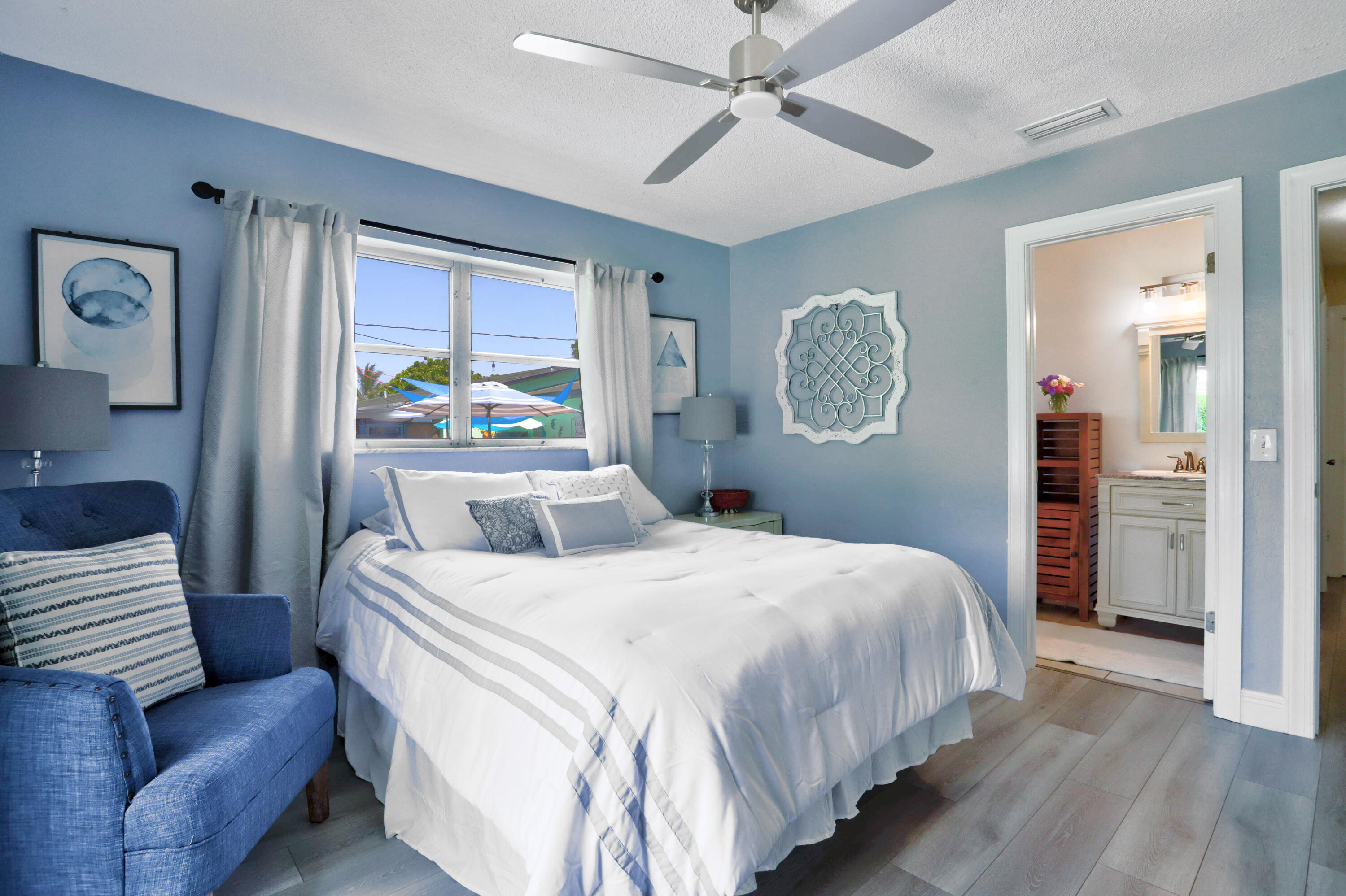 2131 Mark Drive Lake Worth, FL 33461 - Photo 30 of 48 IMG_5329_30_31_32_33