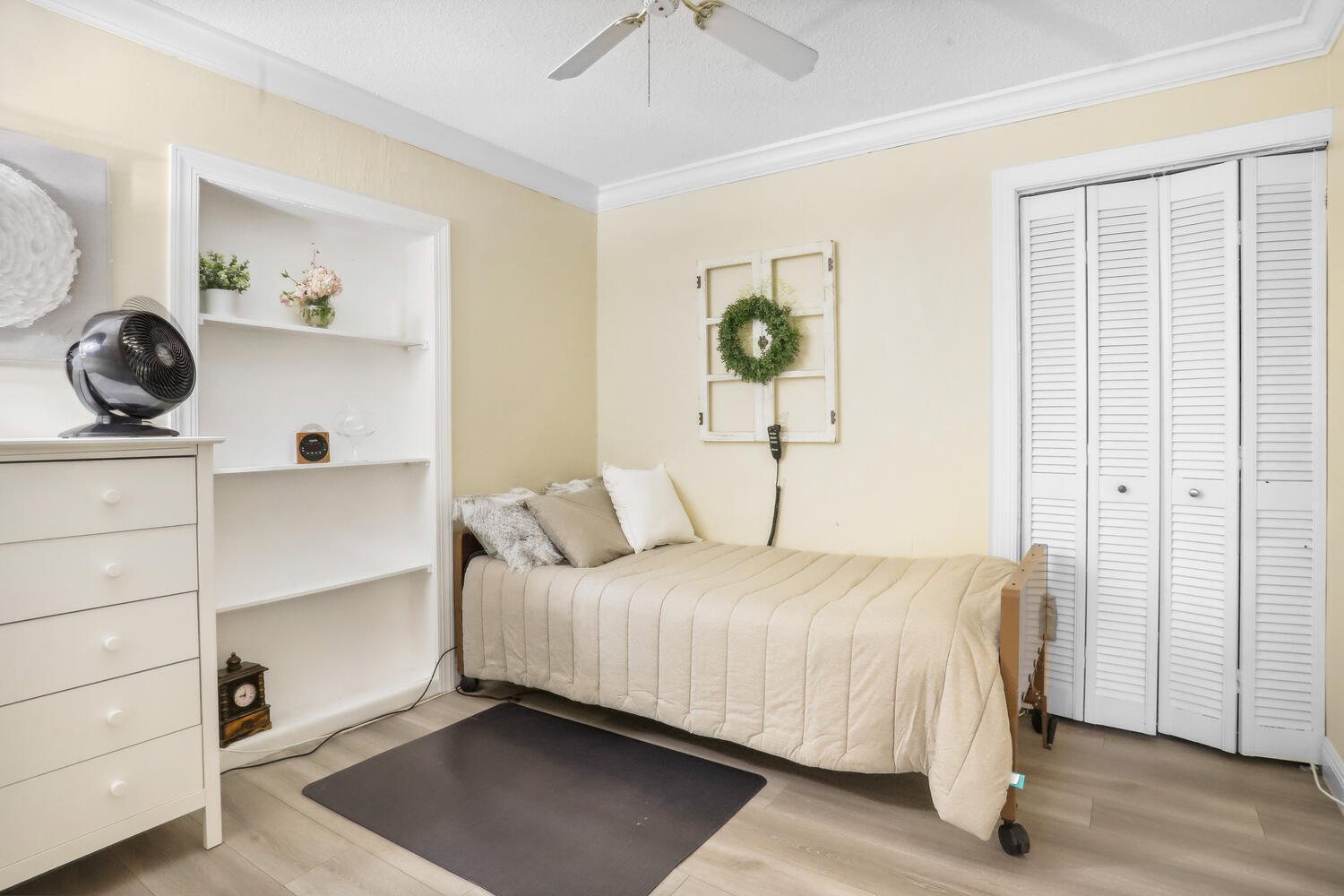 2131 Mark Drive Lake Worth, FL 33461 - Photo 36 of 48 2131 Mark Dr Lake Worth FL-large-016-009