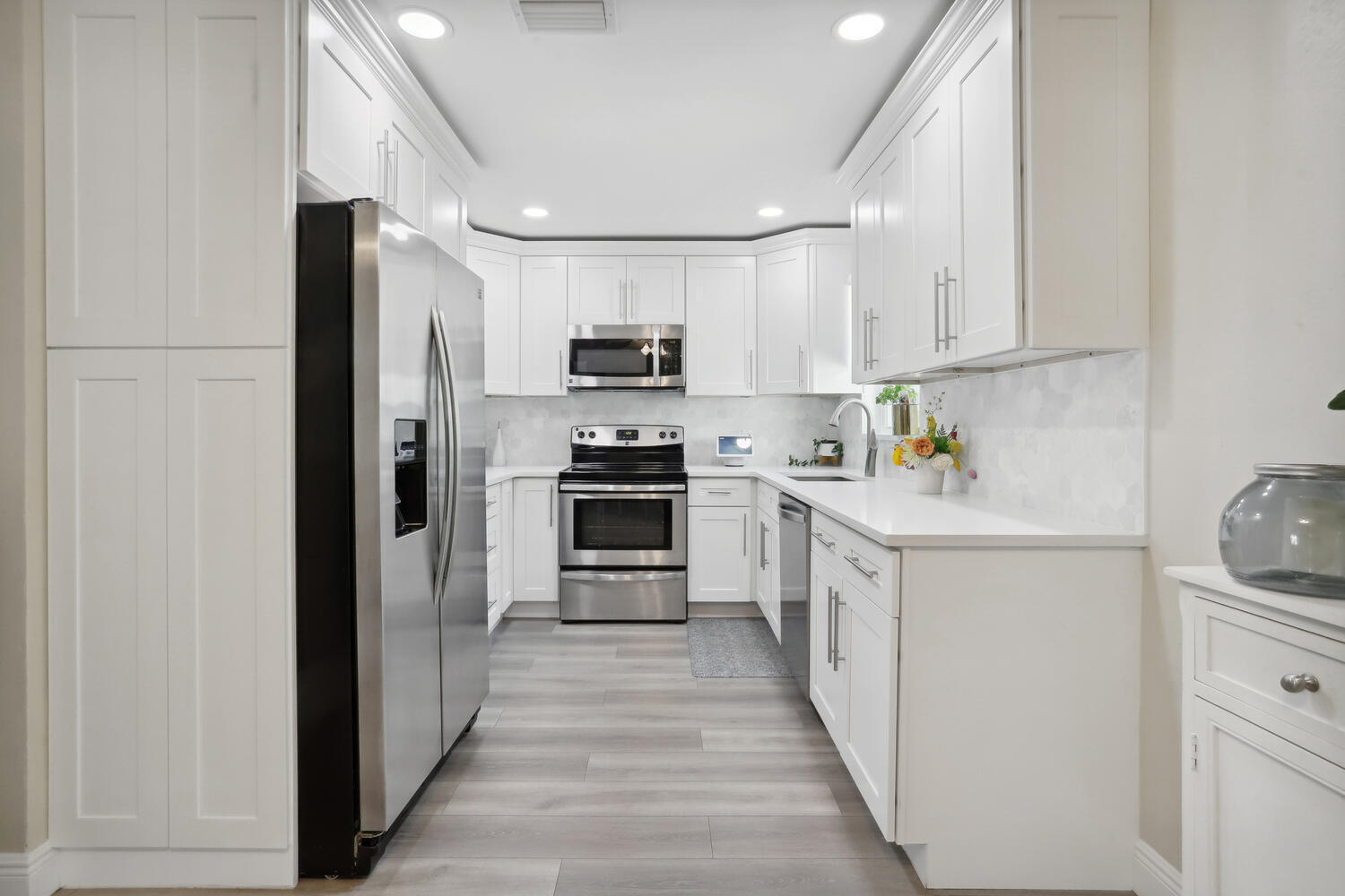 2131 Mark Drive Lake Worth, FL 33461 - Photo 8 of 48 2131 Mark Dr Lake Worth FL-large-008-006