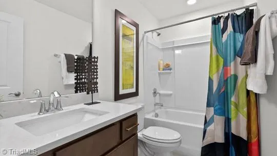 $475,375 | 200 Mary Montrose Boulevard, Jamestown, NC 27282