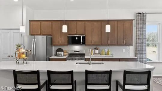 $475,375 | 200 Mary Montrose Boulevard, Jamestown, NC 27282