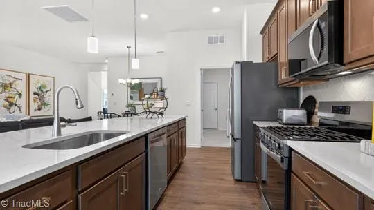 $475,375 | 200 Mary Montrose Boulevard, Jamestown, NC 27282