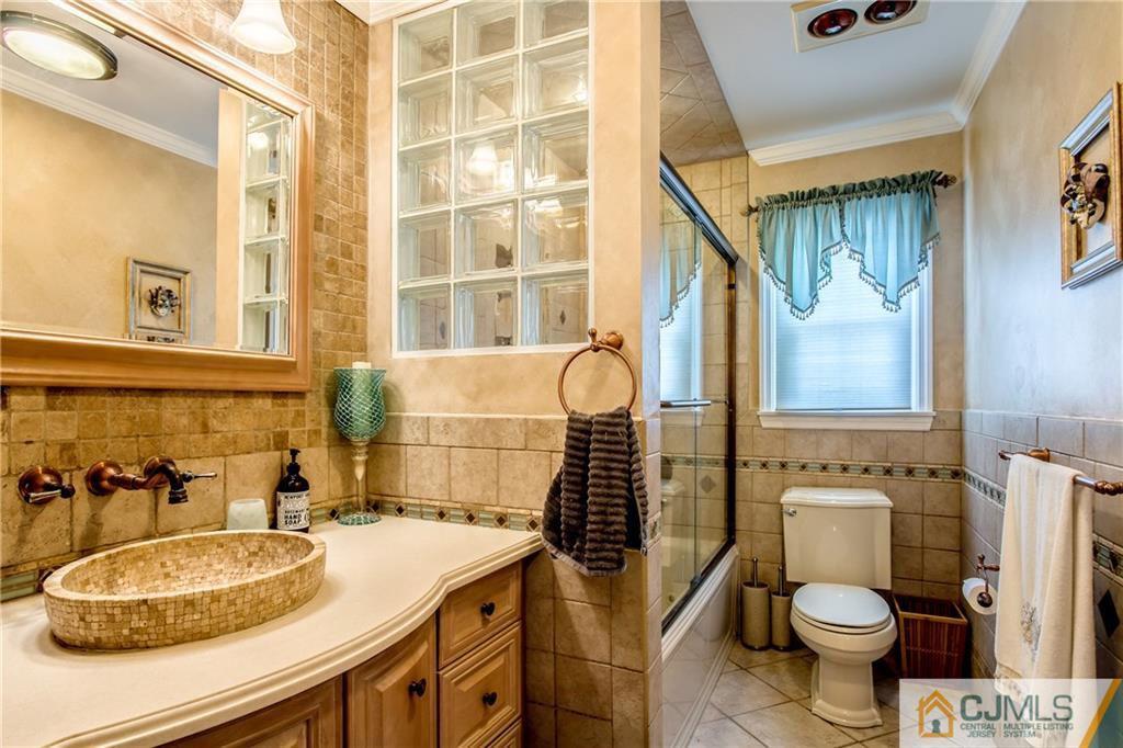 11 Boston Post Road East Brunswick, NJ 08816 - Photo 20 of 25 Gallery Image 20