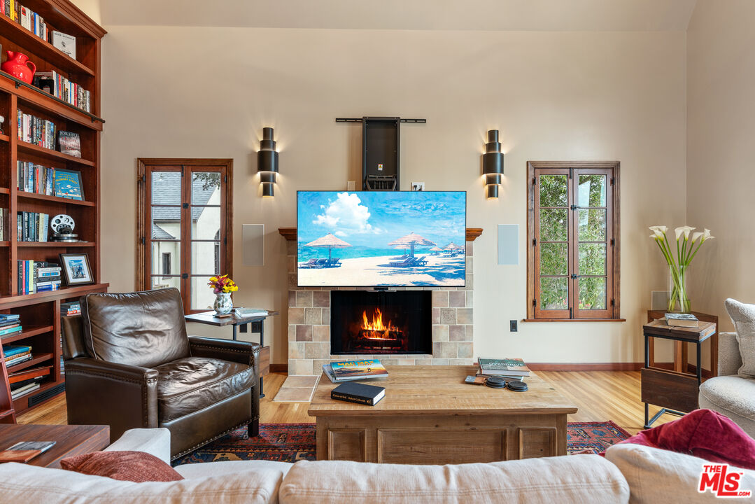 1411 Columbia Drive Glendale, CA 91205 - Photo 15 of 45 a living room with furniture and a fireplace