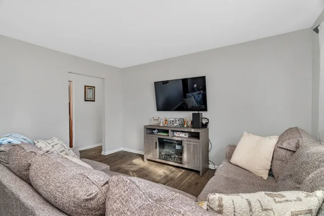 $275,000 | 24646 West Eames Street, Channahon, IL 60410