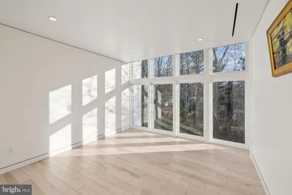 $2,100,000 | 6304 Old Dominion Drive, McLean, VA 22101