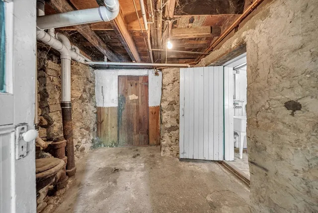 $550,000 | 14-14R Kennebec Street, Boston, MA 02126