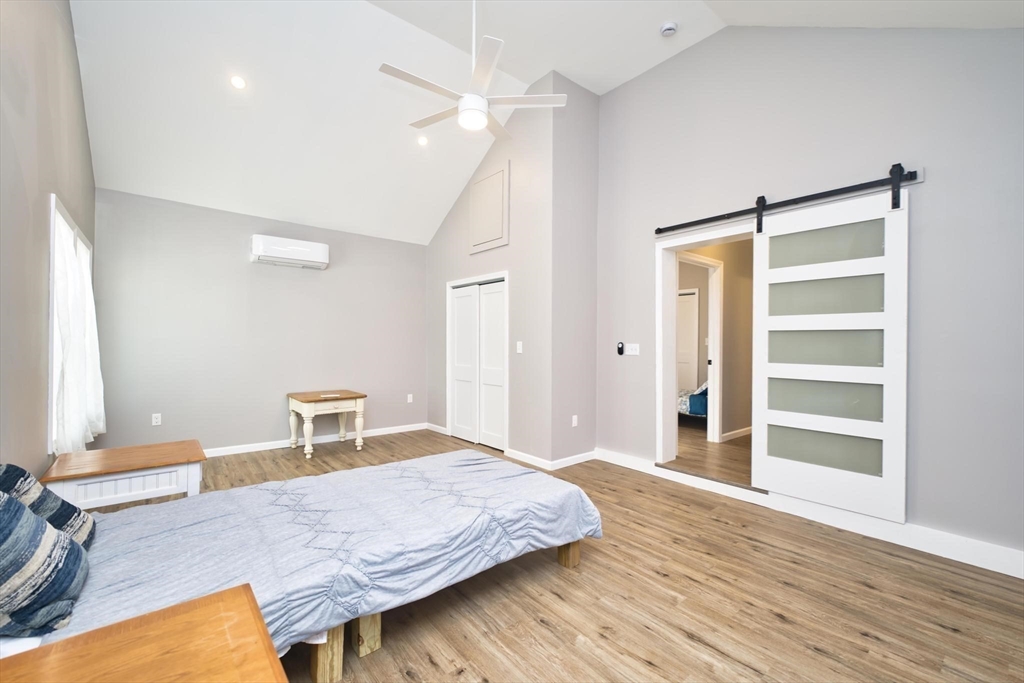 340 Vale Street Fall River, MA 02724 - Photo 16 of 26