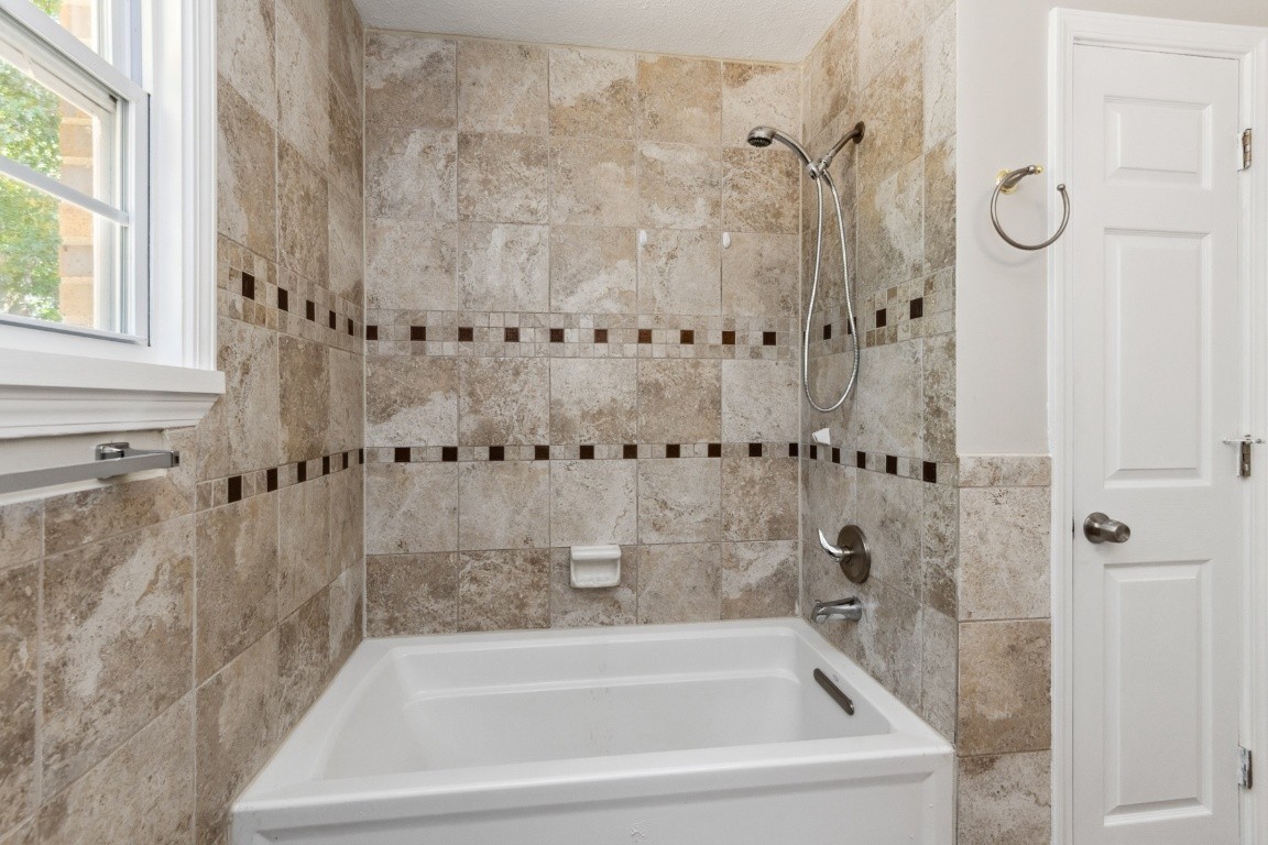 430 Victory Road Clarksville, TN 37042 - Photo 17 of 35 Gallery Image 17