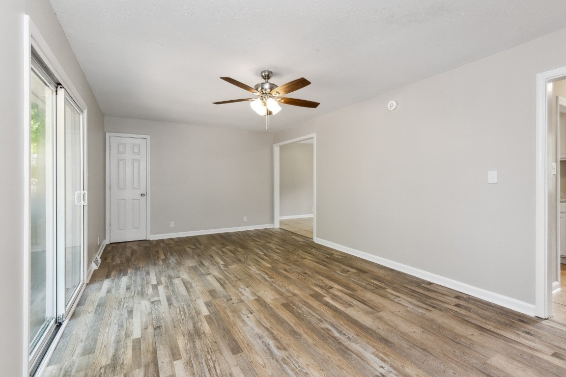 430 Victory Road Clarksville, TN 37042 - Photo 5 of 35 Gallery Image 5