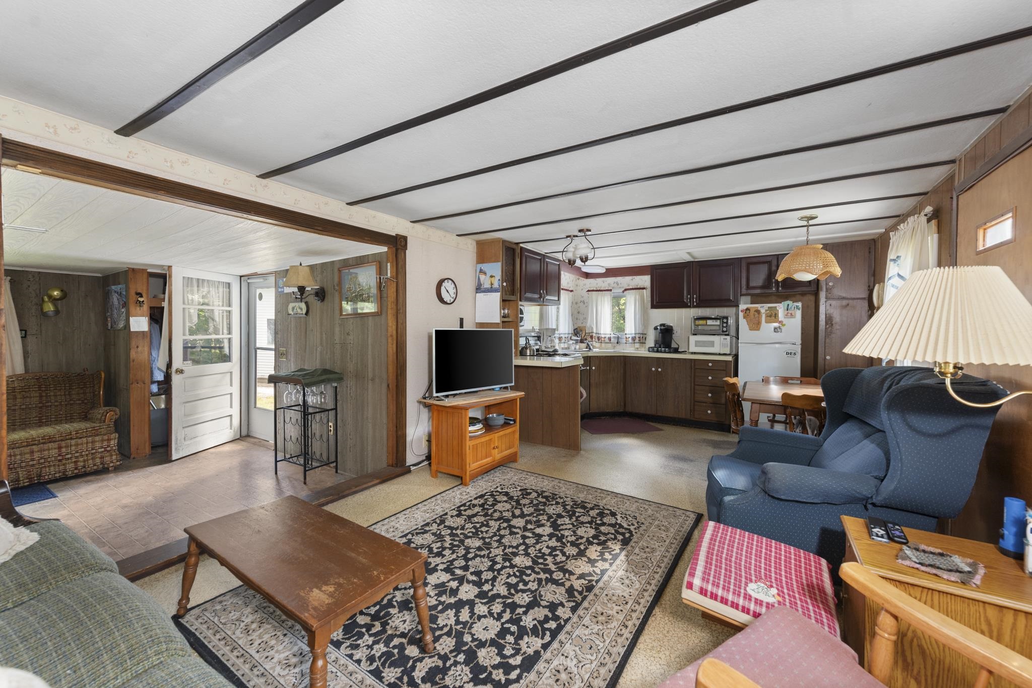 976 Highway 4 Danbury, NH 03230 - Photo 4 of 20