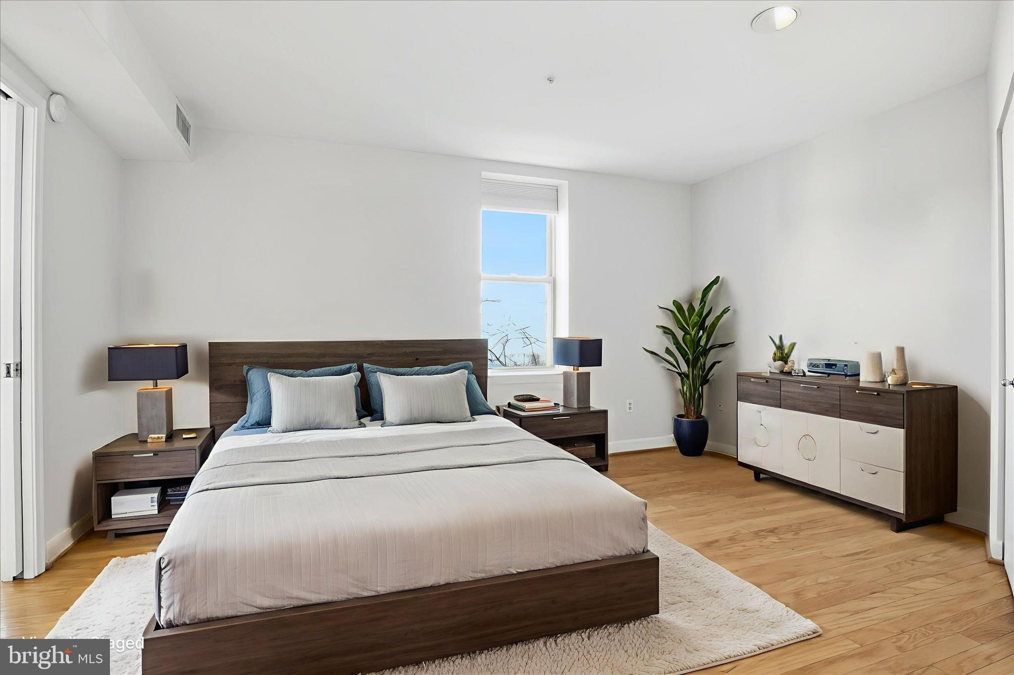 1801 Calvert Street Northwest, Unit 408 Washington, DC 20009 - Photo 10 of 19 Bedroom: Virtually Staged