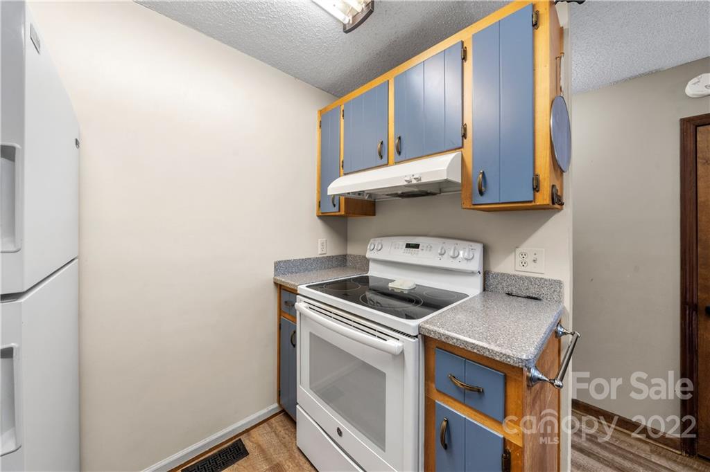 89 Esler Branch Road Waynesville, NC 28785 - Photo 15 of 44 Gallery Image 15