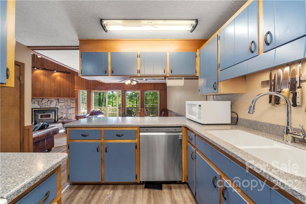 89 Esler Branch Road Waynesville, NC 28785 - Photo 16 of 44 Gallery Image 16