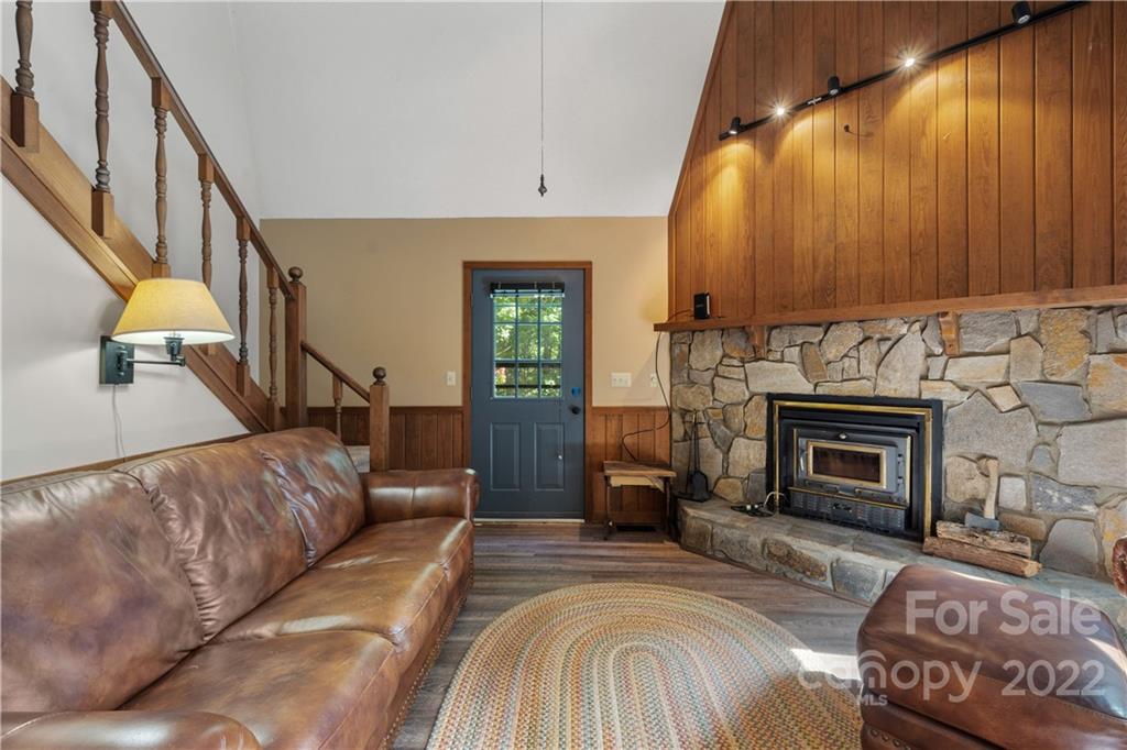 89 Esler Branch Road Waynesville, NC 28785 - Photo 9 of 44 Gallery Image 9