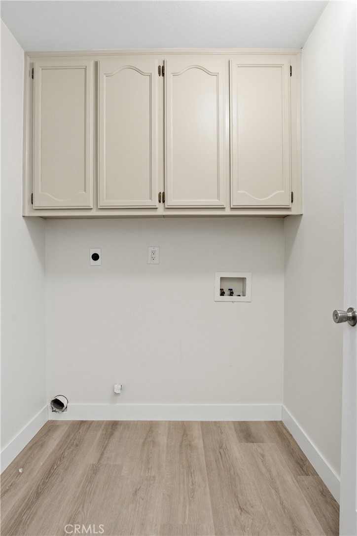 17964 Hackberry Street Hesperia, CA 92345 - Photo 23 of 32 a view of an empty room