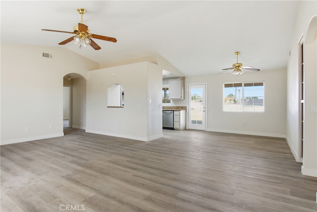17964 Hackberry Street Hesperia, CA 92345 - Photo 4 of 32 a view of an empty room with a window
