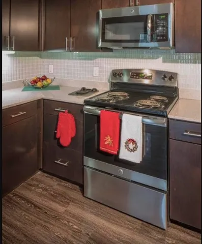 $764 | 15405 Long Vista Drive, Austin, TX 78728