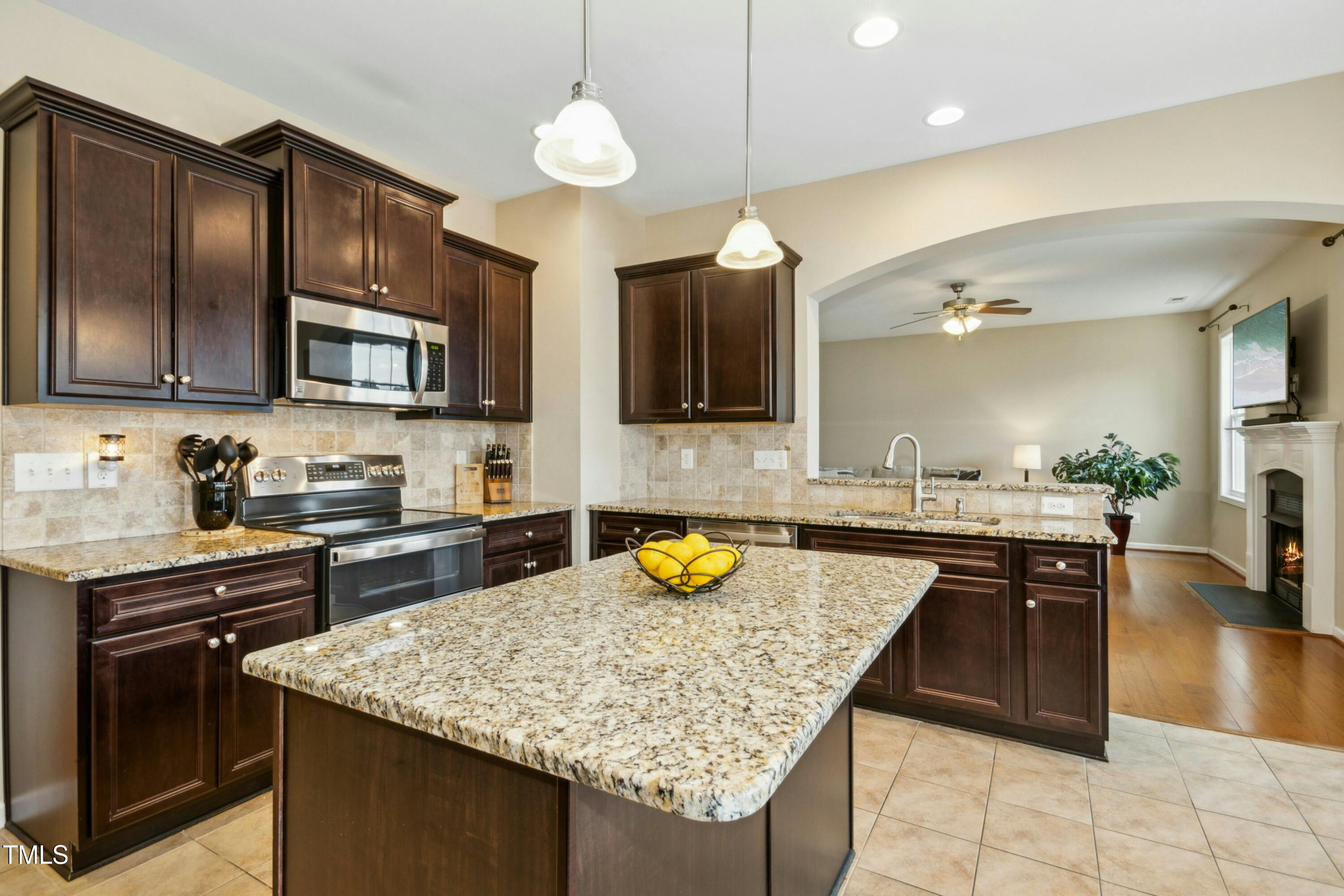 2933 Britmass Drive Raleigh, NC 27616 - Photo 6 of 29 012-478137-IMG_0955