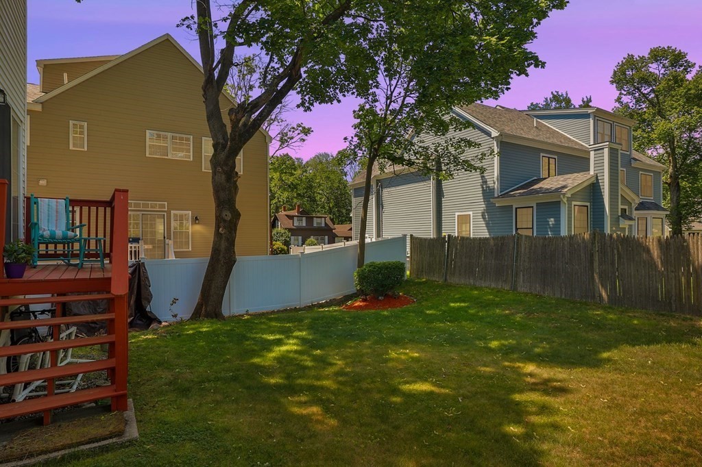 111 Maple Street, Unit 111 Needham, MA 02492 - Photo 40 of 41