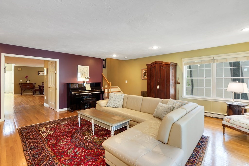 111 Maple Street, Unit 111 Needham, MA 02492 - Photo 8 of 41
