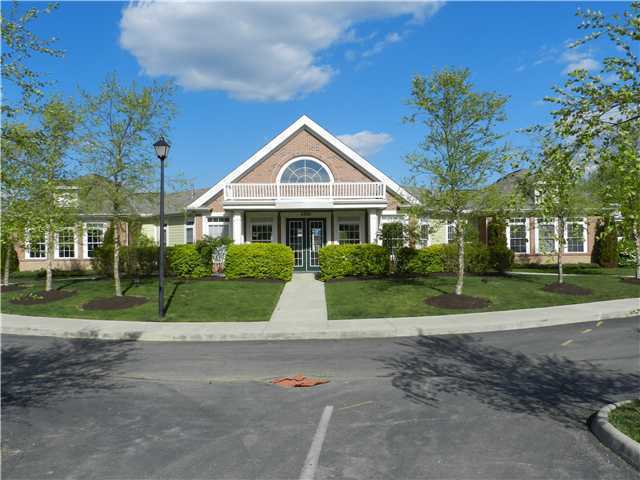 118 Gifford Road Columbus, OH 43235 - Photo 11 of 12