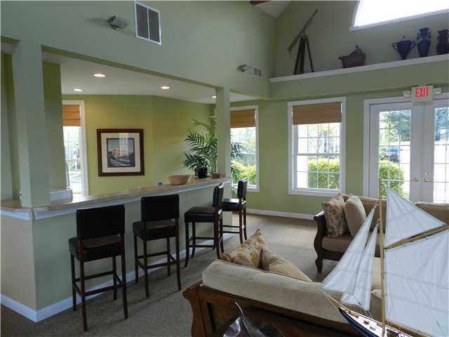 118 Gifford Road Columbus, OH 43235 - Photo 9 of 12