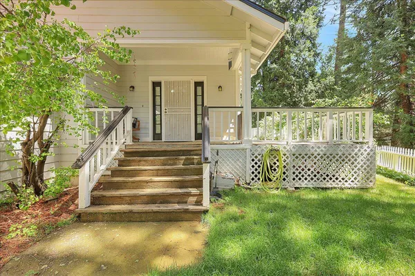 $455,000 | 6471 Mica Court, Pollock Pines, CA 95726