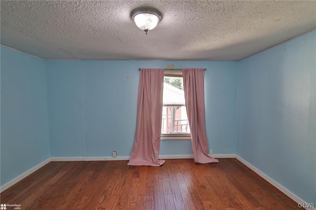 4239 Pine Ridge Drive East Bushkill, PA 18324 - Photo 28 of 48 Gallery Image 28