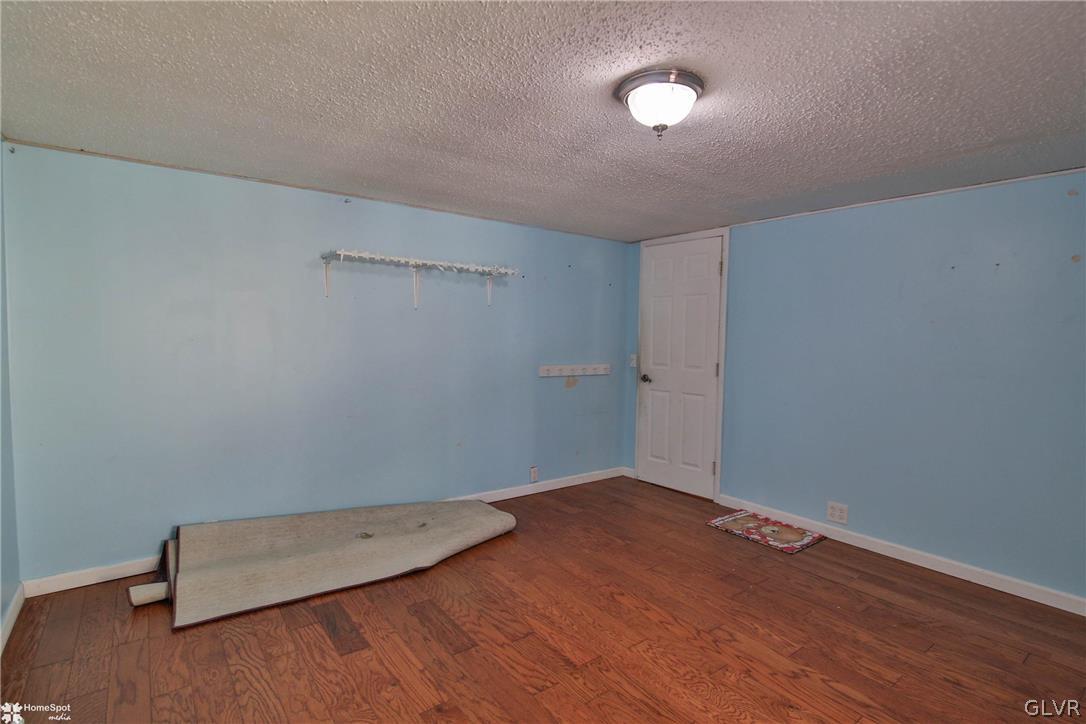 4239 Pine Ridge Drive East Bushkill, PA 18324 - Photo 29 of 48 Gallery Image 29