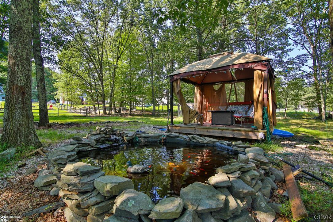 4239 Pine Ridge Drive East Bushkill, PA 18324 - Photo 40 of 48 Gallery Image 40