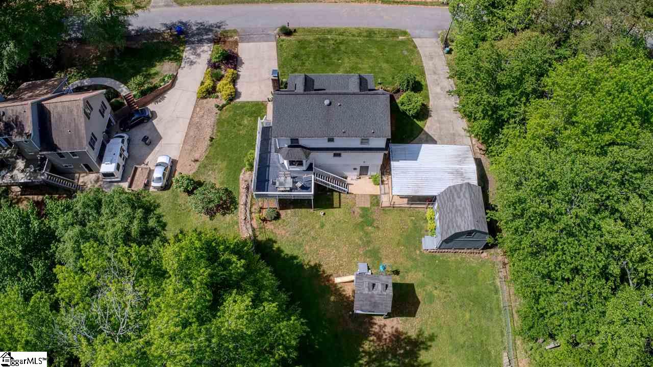 13 Hester Road Greenville, SC 29609 - Photo 2 of 36 Gallery Image 2