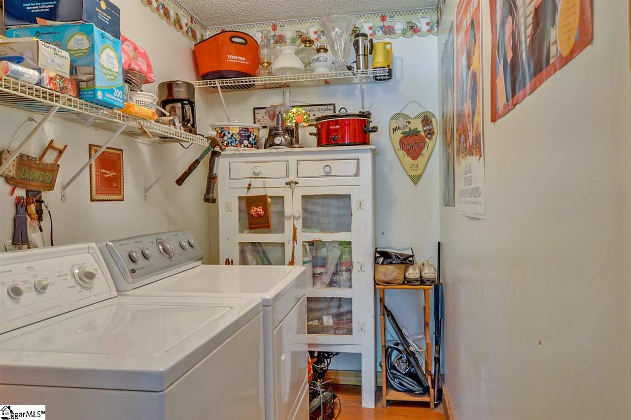 13 Hester Road Greenville, SC 29609 - Photo 13 of 36 Gallery Image 13