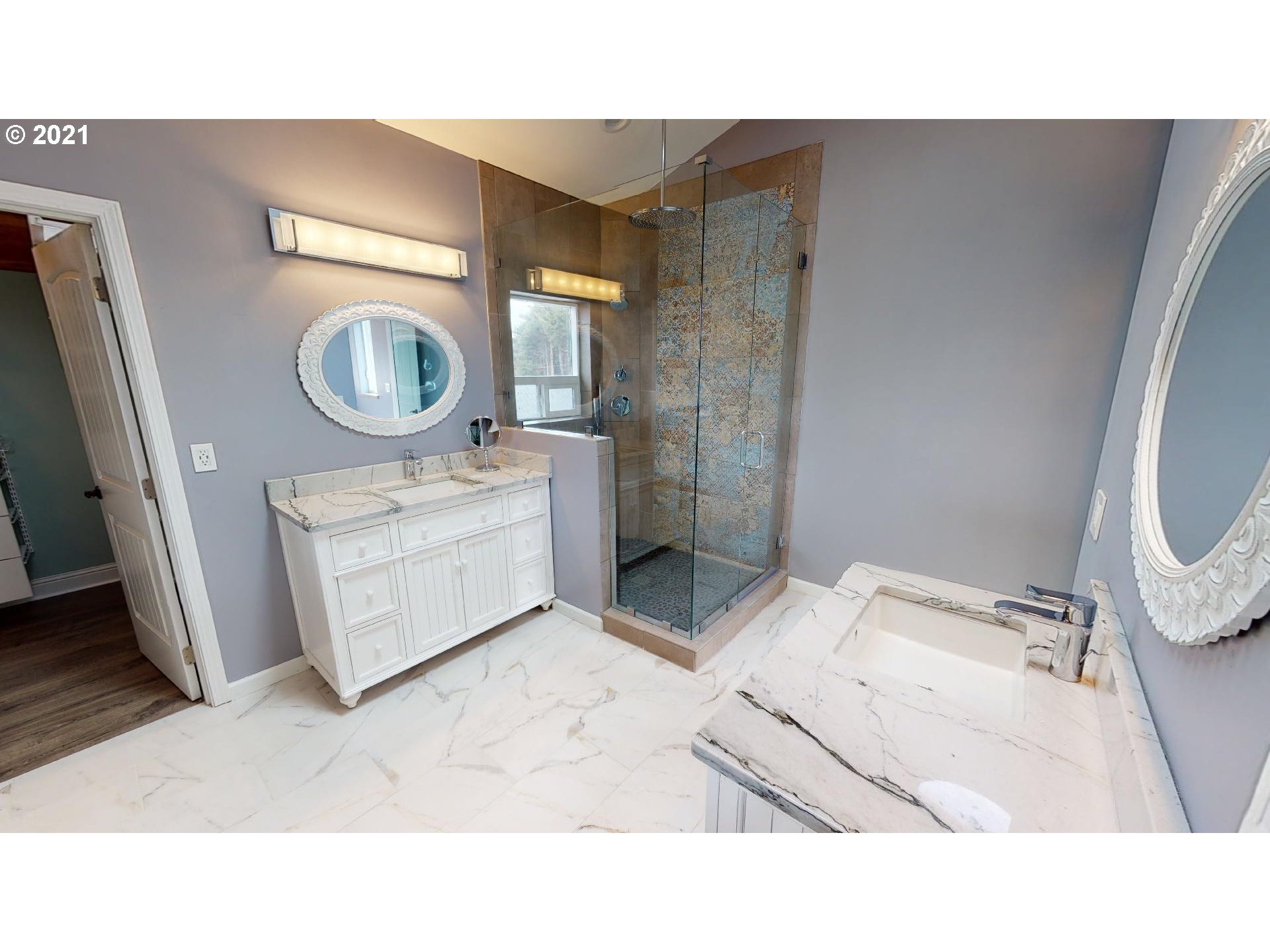 28651 Kissing Rock Road Gold Beach, OR 97444 - Photo 14 of 32 Gallery Image 14
