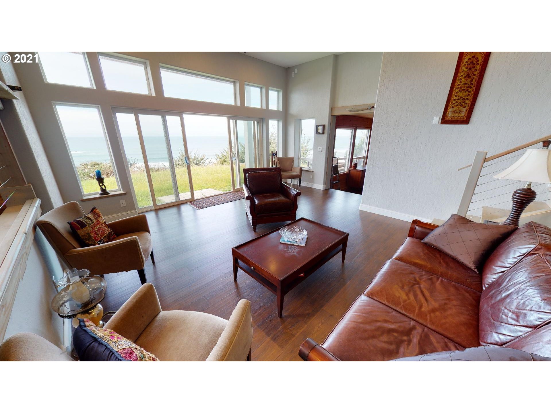 28651 Kissing Rock Road Gold Beach, OR 97444 - Photo 6 of 32 Gallery Image 6