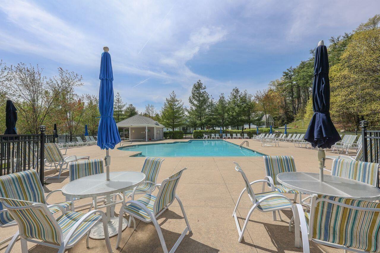 454 Post Road, Unit 464 Wells, ME 04090 - Photo 40 of 43 POOL