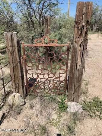$350,000 | 3203 East Robbs Road, Willcox, AZ 85643