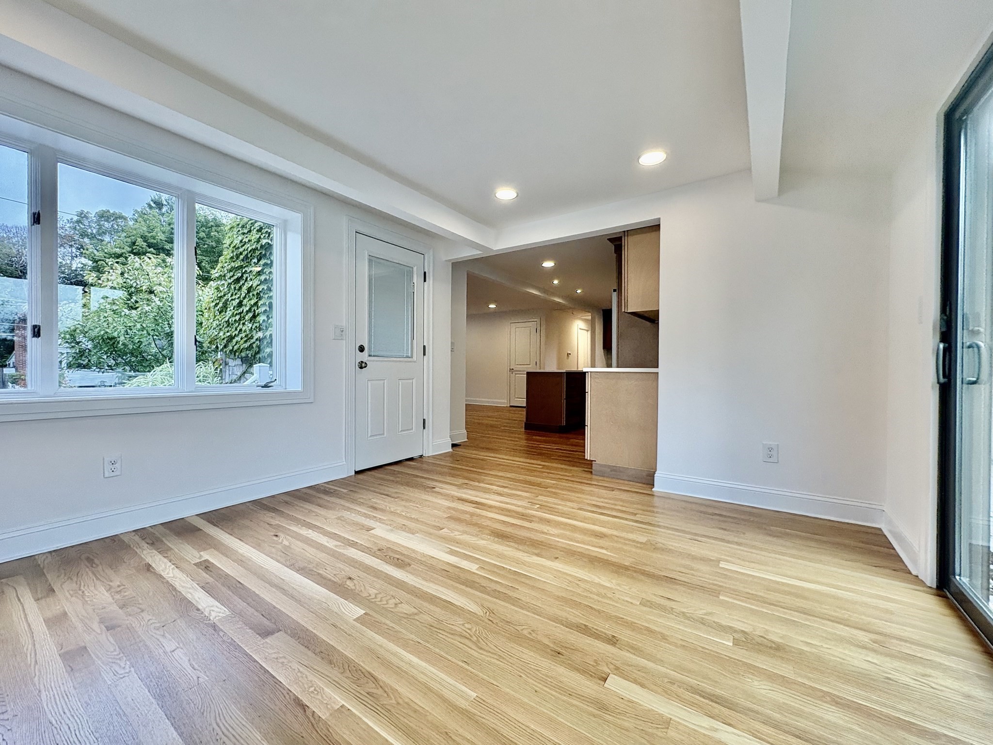 5 Wennerberg Road Middleton, MA 01949 - Photo 10 of 25 Gallery Image 10