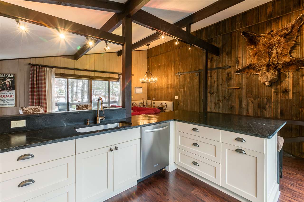 28 North Branch Road Winhall, VT 05340 - Photo 8 of 33