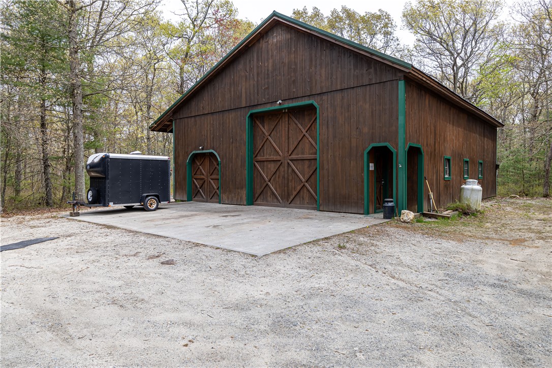 956 Reynolds Road Glocester, RI 02814 - Photo 8 of 28