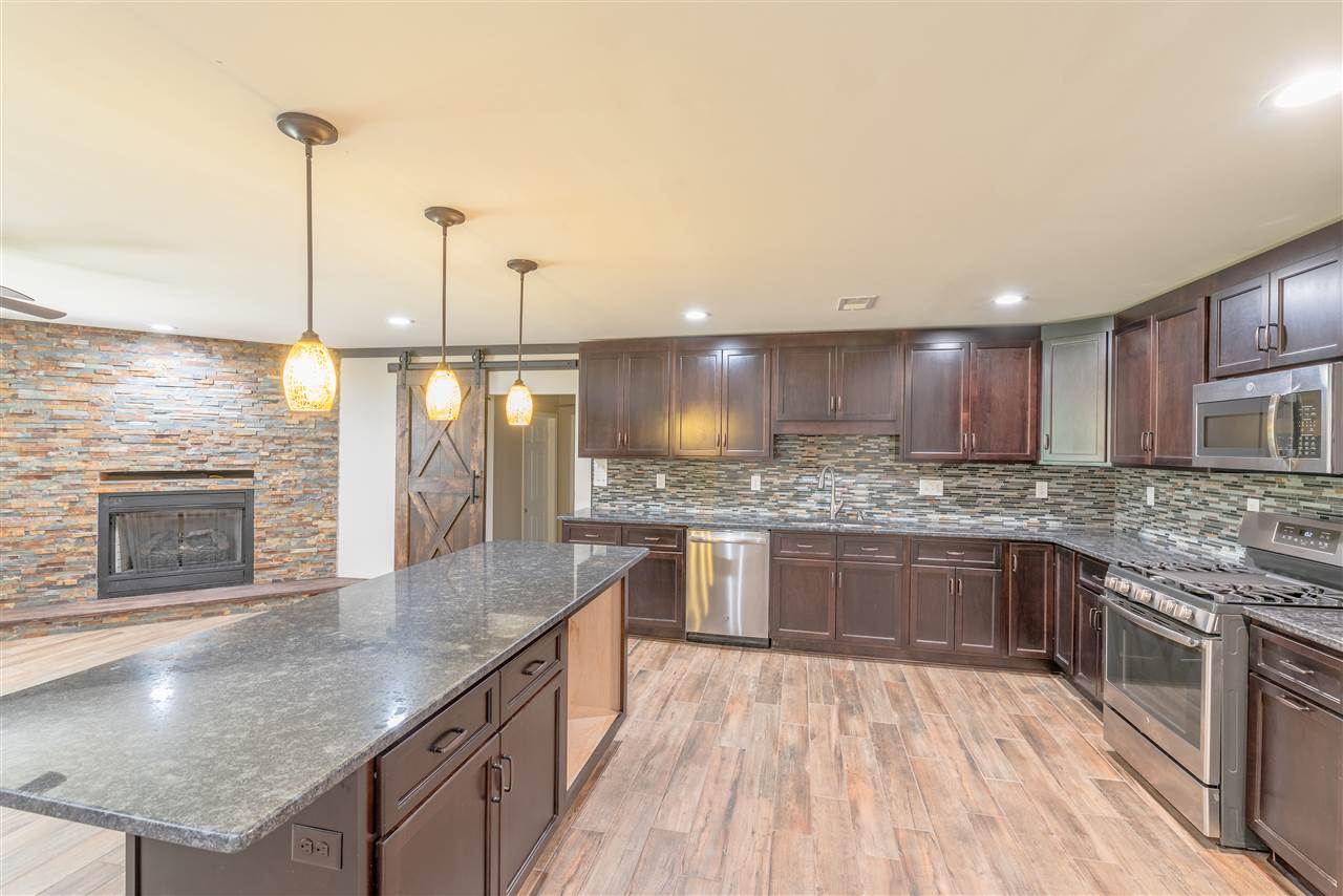 7464 3rd Road Bartlett, TN 38135 - Photo 4 of 21 Gallery Image 4