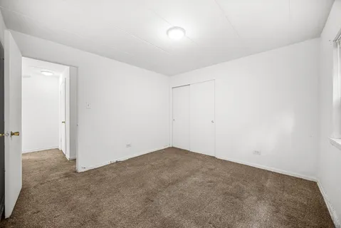 $125,000 | 109 South Elmwood Avenue, Unit 2, Oak Park, IL 60302