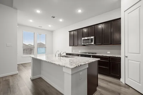 $490,000 | 841 Spinnaker Loop, Kyle, TX 78640