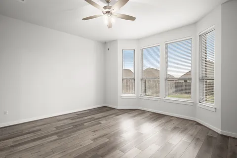 $490,000 | 841 Spinnaker Loop, Kyle, TX 78640