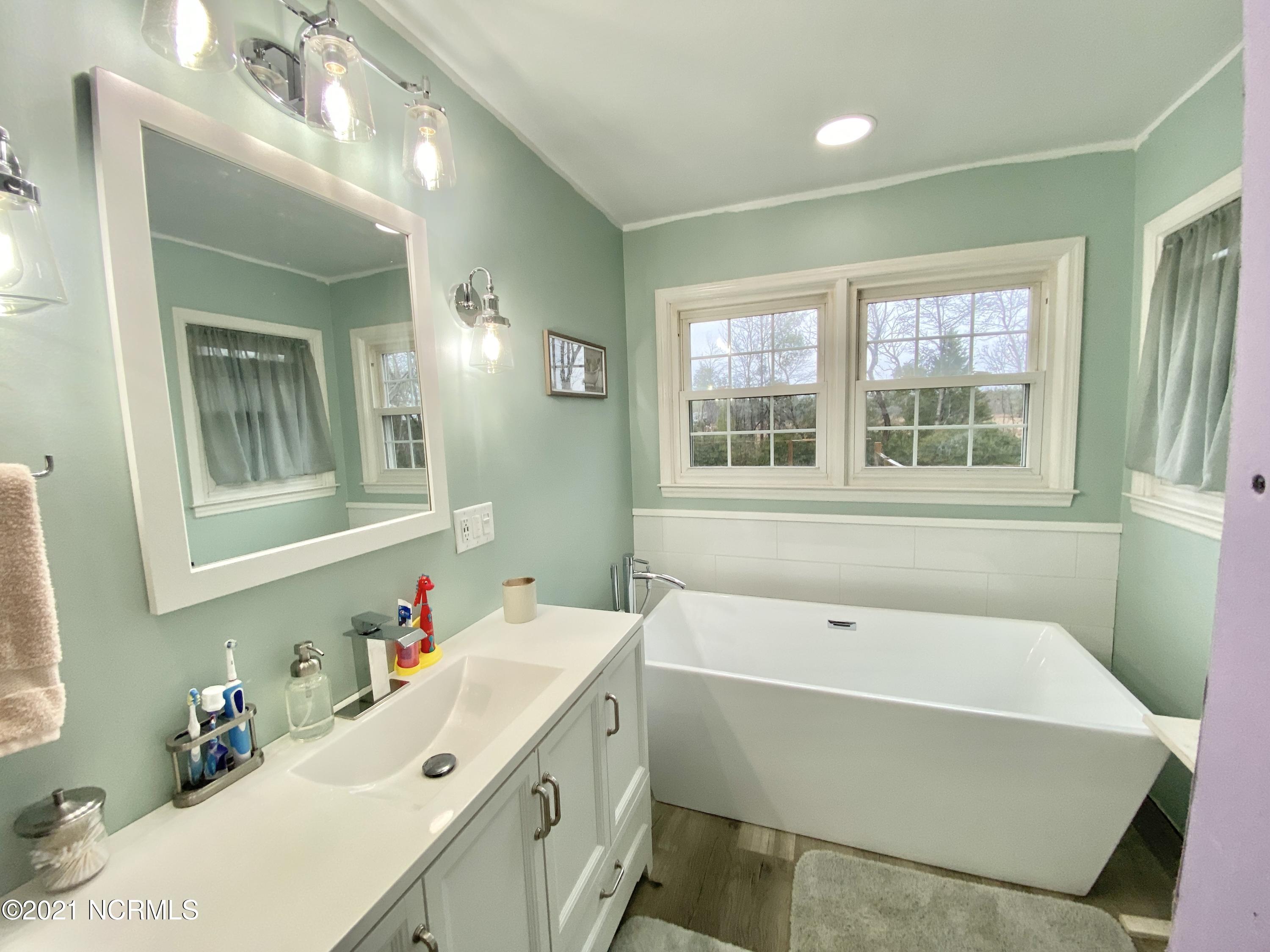 5424 Alligator Road Northwest Ash, NC 28420 - Photo 5 of 16 5424 Alligator Road