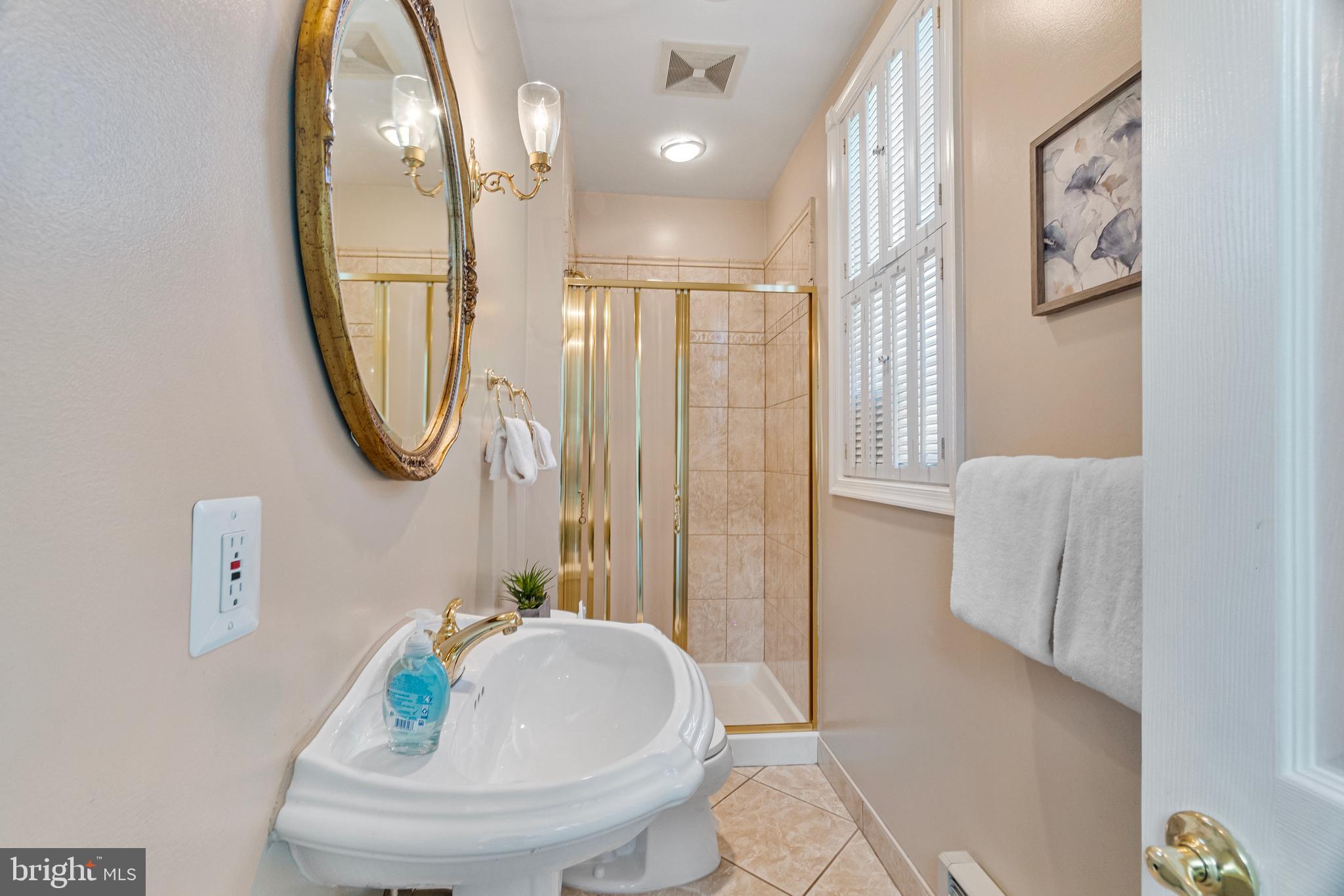 15435 Good Hope Road Silver Spring, MD 20905 - Photo 25 of 48