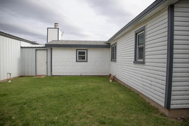 $237,000 | 1200 Park Avenue, Panhandle, TX 79068