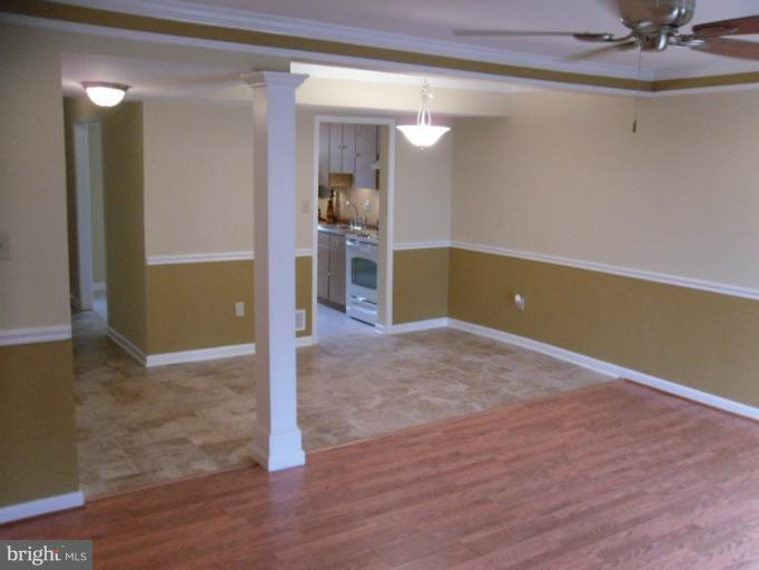 9349 Taney Road Manassas, VA 20110 - Photo 7 of 19 Formal pillar, tray ceiling, 2-tone paint dining.
